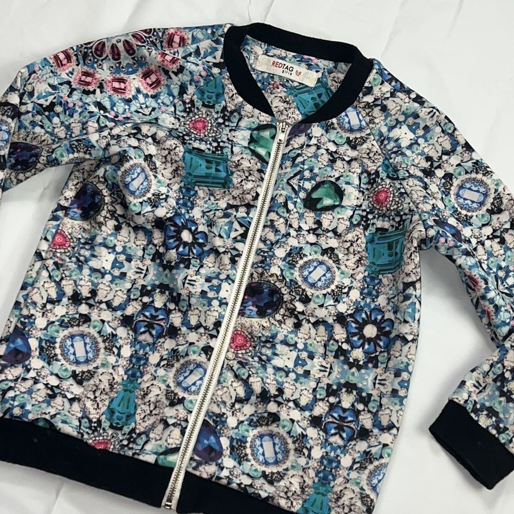 Red Tag girls full zip jewell print jacket size 5-6